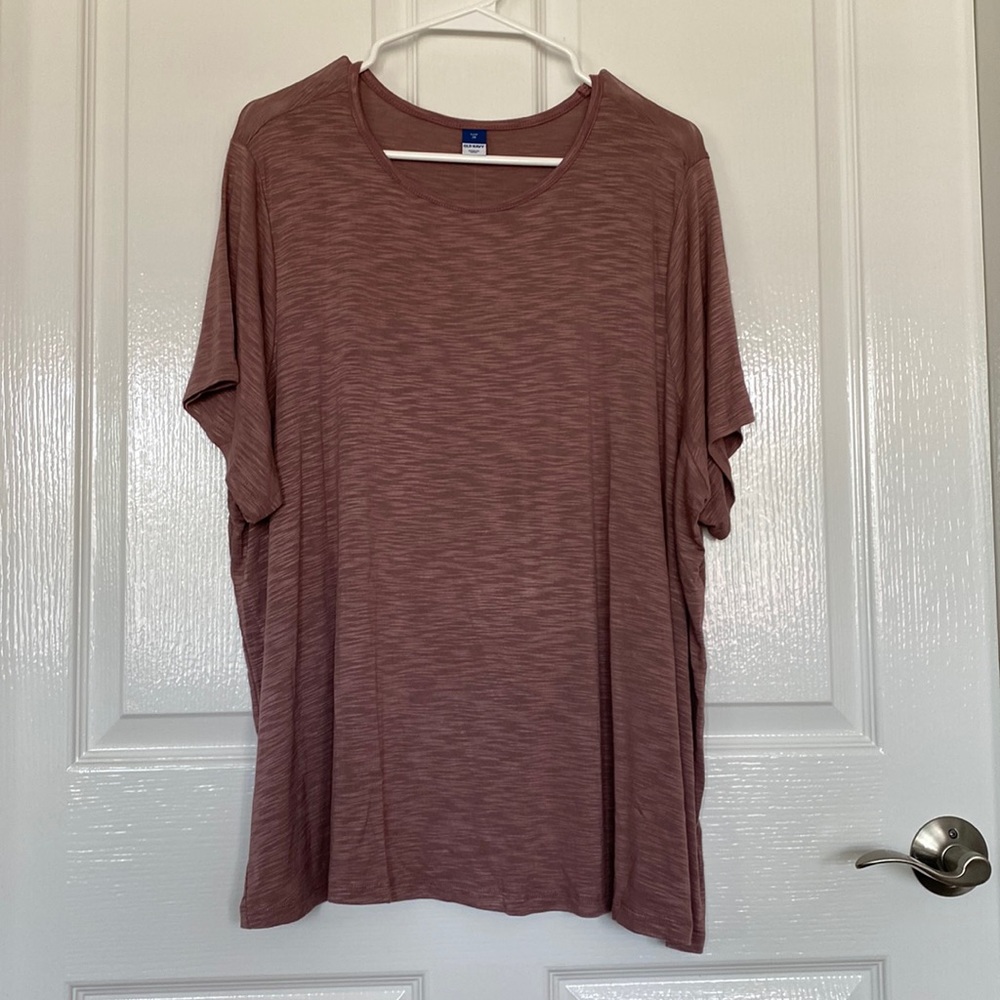 NWT - Old Navy Short Sleeve T-Shirt